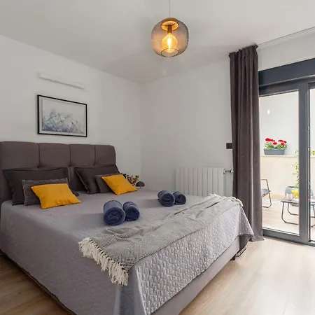 Lägenhet Moderne Olive Premium In